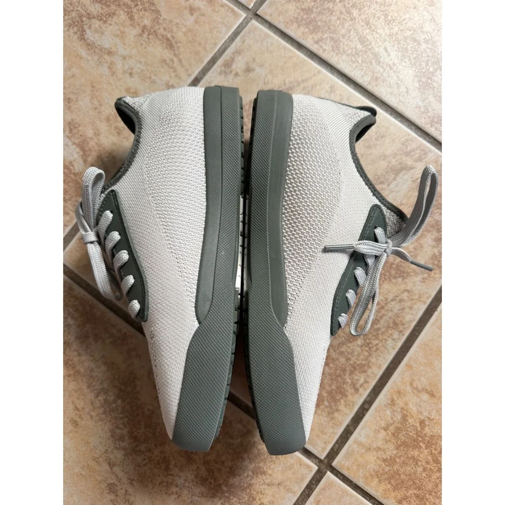 Vessi weekend sneaker